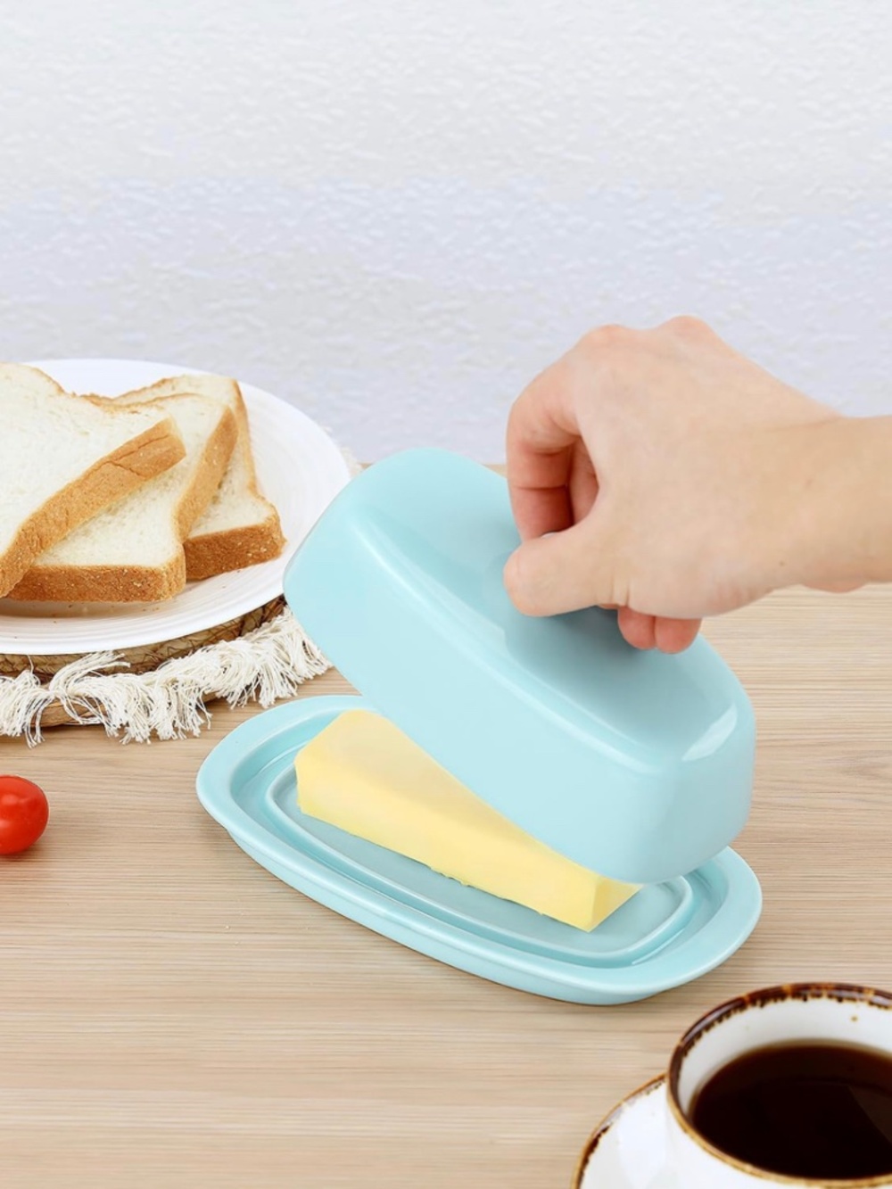 Zulay Kitchen Ceramic Butter Dish with Lid and Stainless Steel Butter Kni